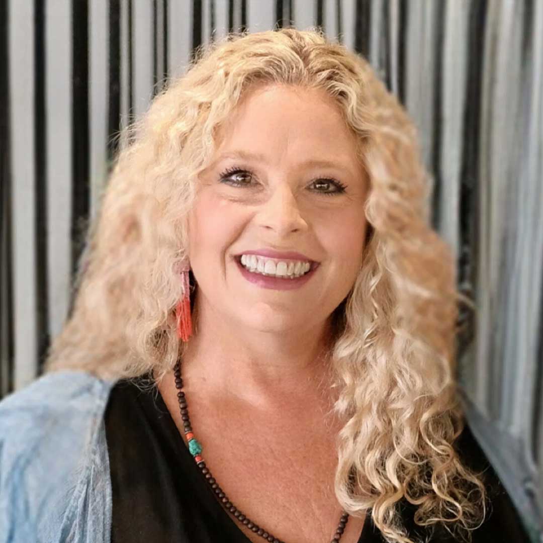 Headshot of Beth Boone